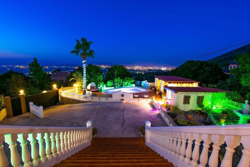 Castillo Esmeralda *